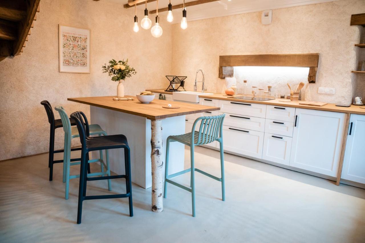 Cottage Breton - Gite De Charme En Centre Finistere Plonevez-du-Faou Экстерьер фото